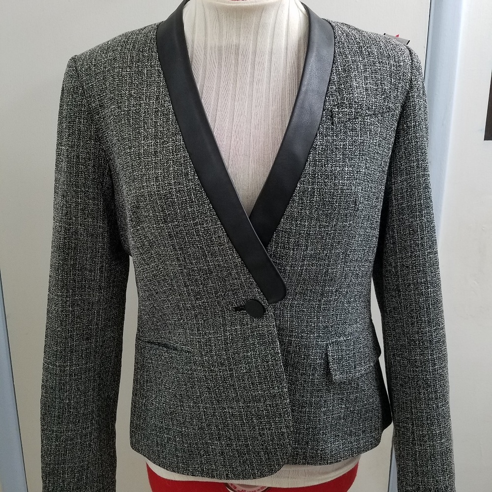 Calvin Klein gray blazer size 6